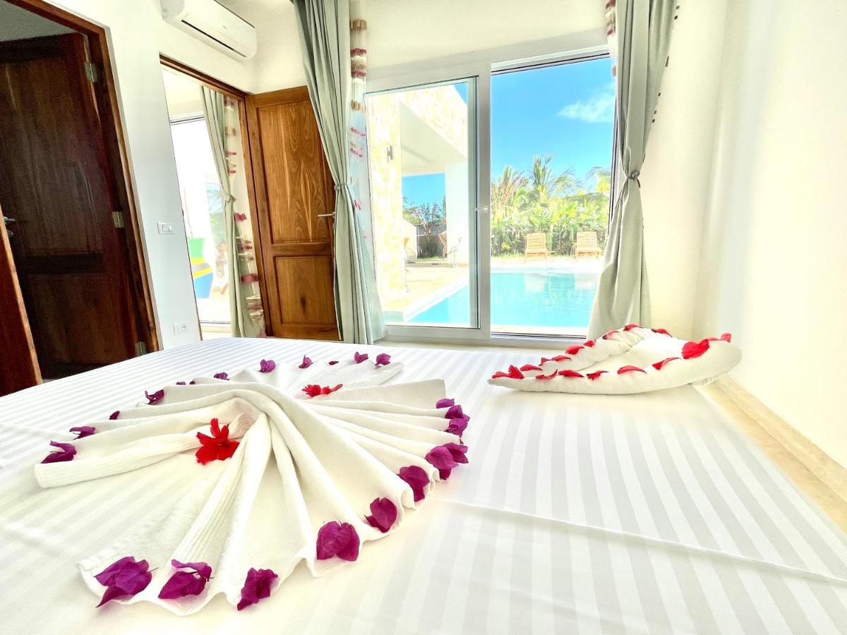 Manami Villa With Private Pool Zanzibarhouses Кивенга Екстериор снимка