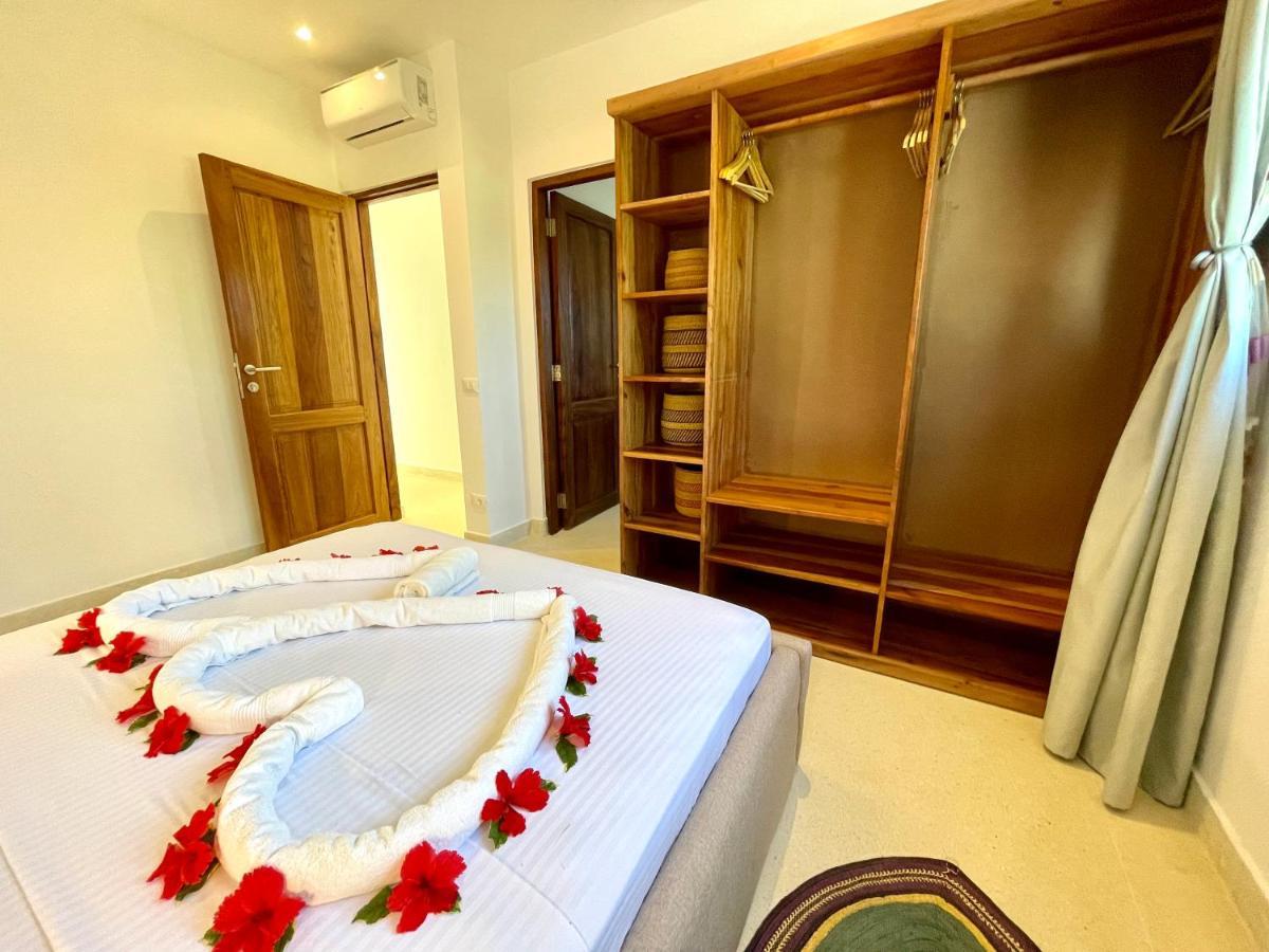 Manami Villa With Private Pool Zanzibarhouses Кивенга Екстериор снимка