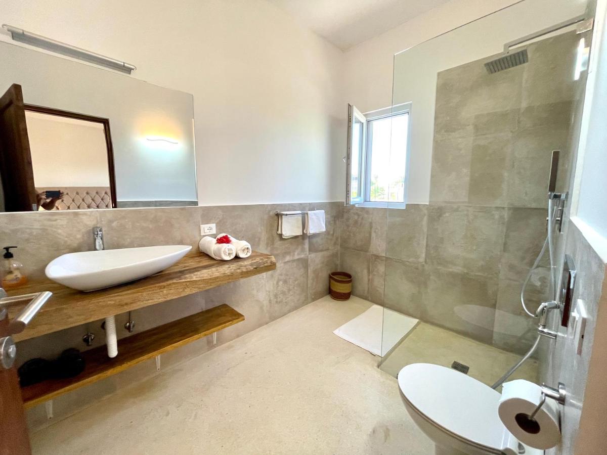 Manami Villa With Private Pool Zanzibarhouses Кивенга Екстериор снимка