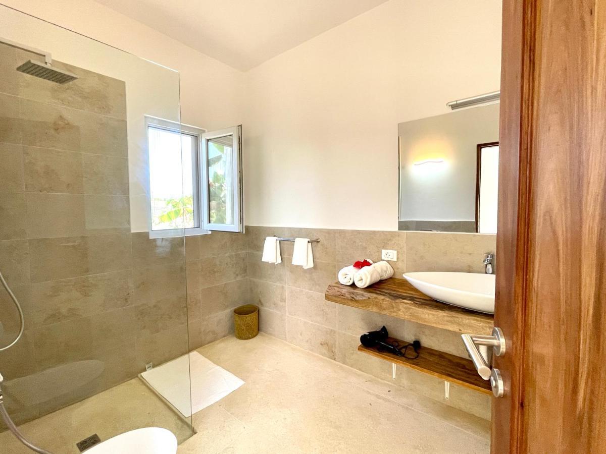 Manami Villa With Private Pool Zanzibarhouses Кивенга Екстериор снимка